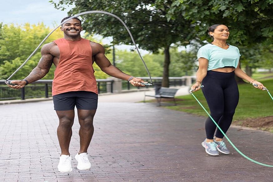 How a Fitness Jump Rope Improves Strength and Endurance